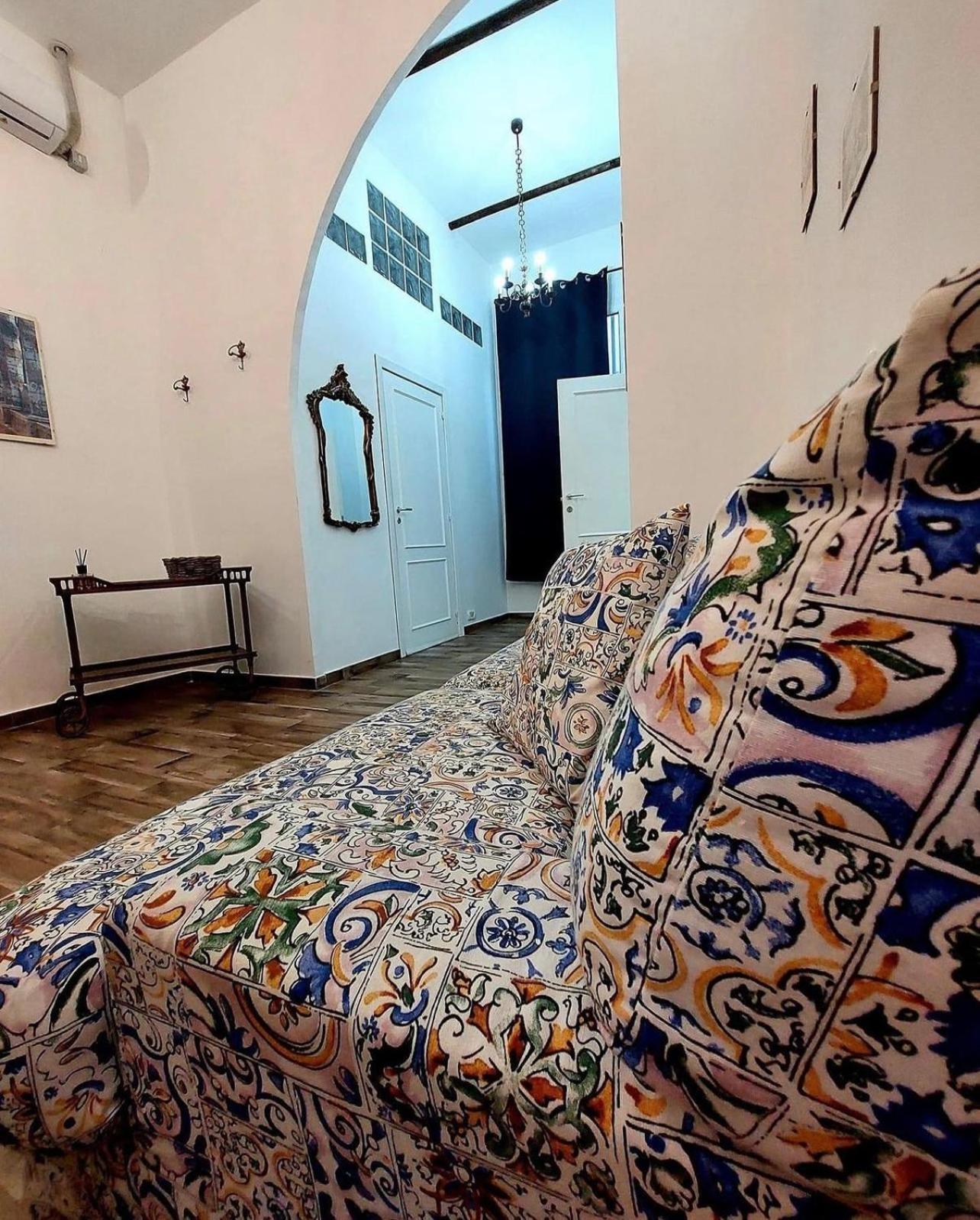Domus Carbonari Lejlighed Napoli Eksteriør billede